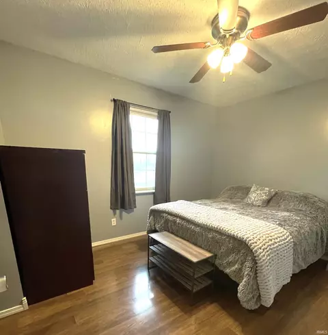 Bedroom - 245 Bartlett Dr, Mitchell, IN 47446 photo 4 of 4