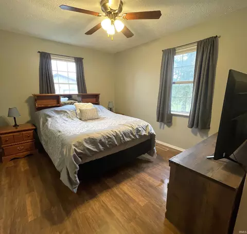 Bedroom - 245 Bartlett Dr, Mitchell, IN 47446 photo 1 of 4