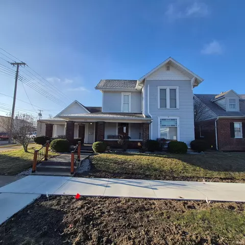 223 W Franklin St, Winchester, IN 47394