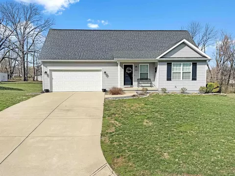 202 E Rock Rd, Owensville, IN 47665