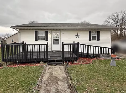 1120 B St SE, Linton, IN 47441