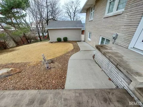 822 W 9th St, Jasper, IN 47546 photo 11