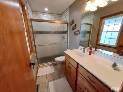 822 W 9th St, Jasper, IN 47546 photo 28