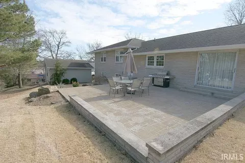 822 W 9th St, Jasper, IN 47546 photo 9