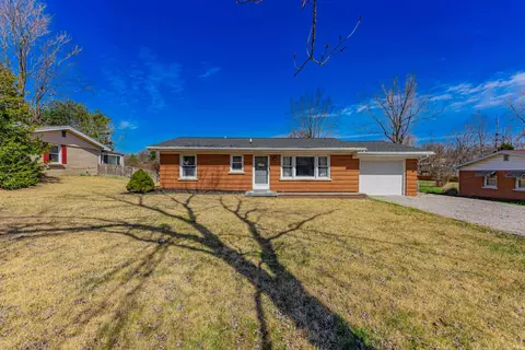 23 W Bujey Dr, Evansville, IN 47710