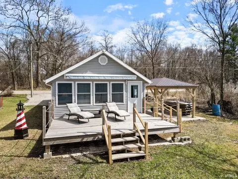 9469 S 750 W Rd, Claypool, IN 46510