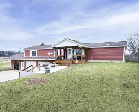 6235 S 755 E, Wolcottville, IN 46795
