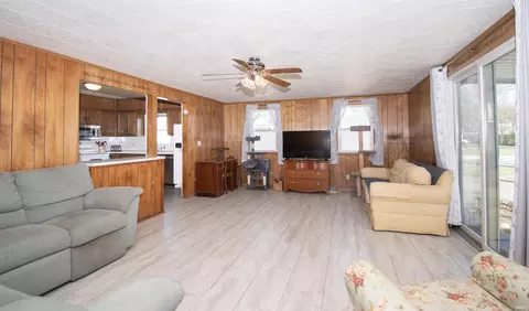 412 E Michigan St, Lagrange, IN 46761 photo 17