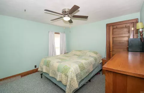 412 E Michigan St, Lagrange, IN 46761 photo 20