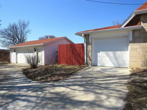 279 Lafayette Ave, Oolitic, IN 47451 photo 4