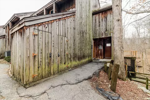 9455 S Pointe Lasalles Dr #65, Bloomington, IN 47401