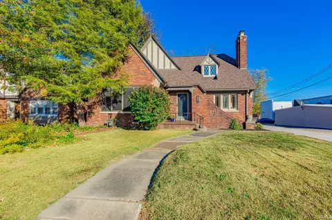 928 Lodge Ave, Evansville, IN 47714