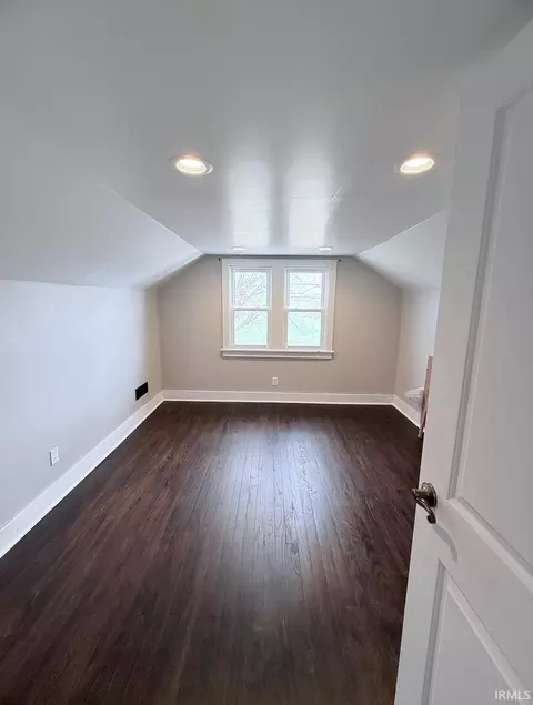 Bedroom - 412 E 23rd St, Ferdinand, IN 47532 photo 3 of 3