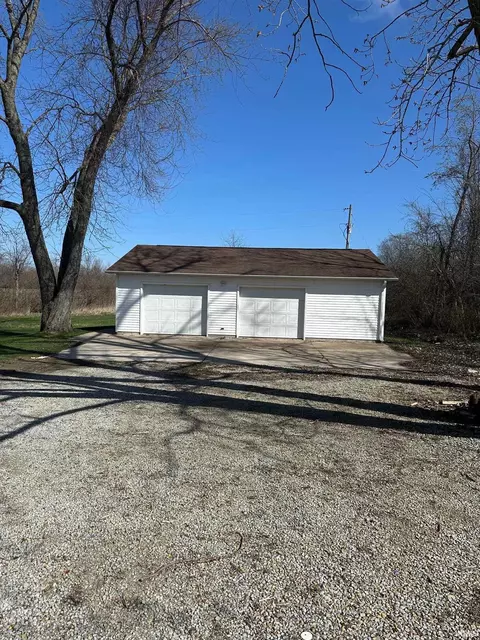 616 E 350 South Rd, Wabash, IN 46992 photo 5