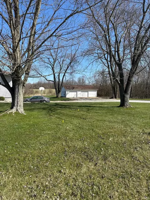 616 E 350 South Rd, Wabash, IN 46992 photo 3
