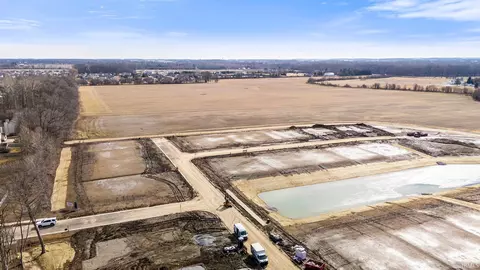 1334 Kayenta Trl #28, Fort Wayne, IN 46815