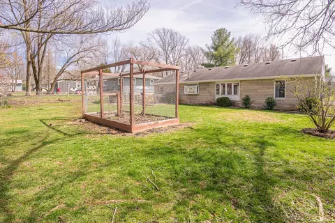 4517 E Deckard Dr, Bloomington, IN 47408 photo 21