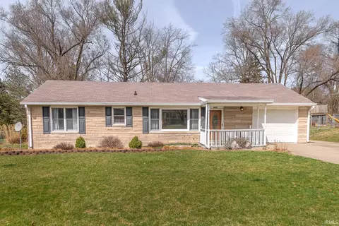 4517 E Deckard Dr, Bloomington, IN 47408 photo 1