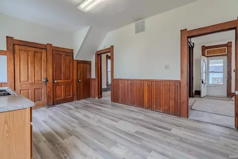 Entry Way - 176 E Maple St, Wabash, IN 46992 photo 1 of 2