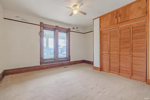 Bedroom - 176 E Maple St, Wabash, IN 46992 photo 2 of 3