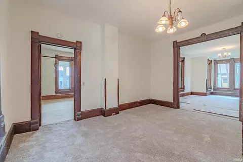 Living - 176 E Maple St, Wabash, IN 46992 photo 1 of 5