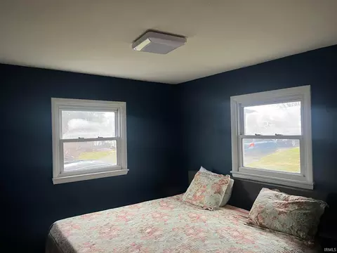 Bedroom - 907 Walnut St, Oolitic, IN 47451 photo 3 of 6