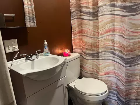 Bath - 907 Walnut St, Oolitic, IN 47451 photo 1 of 2