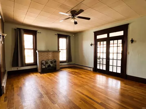 Living - 501 E 4th St, Brookston, IN 47923 photo 1 of 2