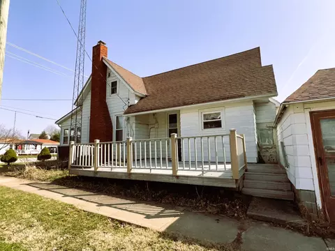Exterior - 501 E 4th St, Brookston, IN 47923 photo 5 of 7