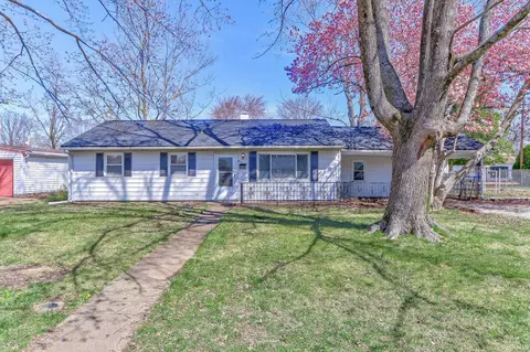 507 Fairway Dr, Evansville, IN 47710