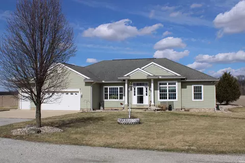 2825 N 350 W Rd, Warsaw, IN 46580