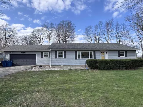 807 E 48th St, Marion, IN 46953 photo 1