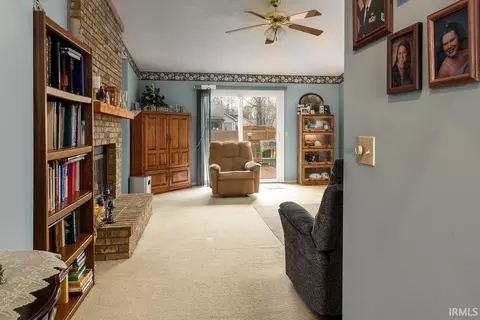 6229 Deville Pl, Fort Wayne, IN 46835 photo 5