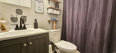 213 E Broadway St, Decker, IN 47524 photo 9