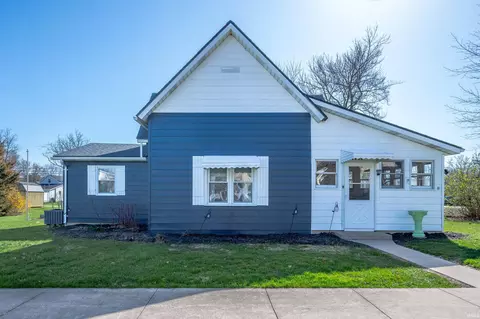 1108 N High St, Hartford City, IN 47348