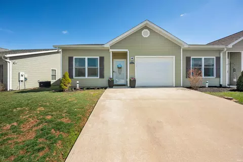 5768 W Daffodil Ct, Bloomington, IN 47403