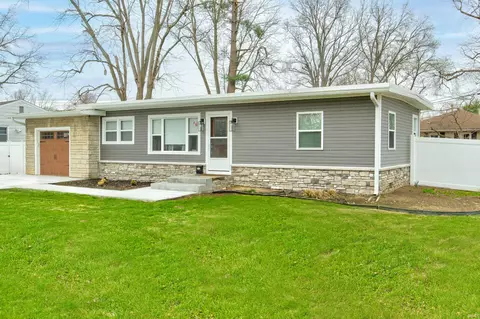 1801 Mcconnell Ave, Evansville, IN 47714