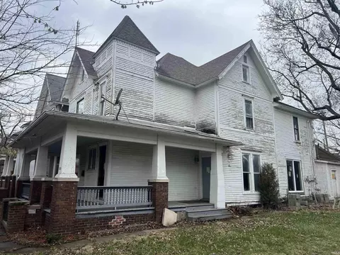 930 Lincoln Ave, Fort Wayne, IN 46807