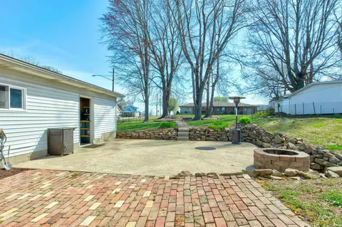 1402 Greene St, Jasper, IN 47546 photo 27