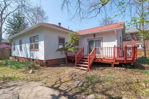 915 E 1st St, Bloomington, IN 47401 photo 17