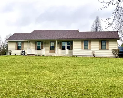 13112 Nutmeg Ridge Dr, Plymouth, IN 46563