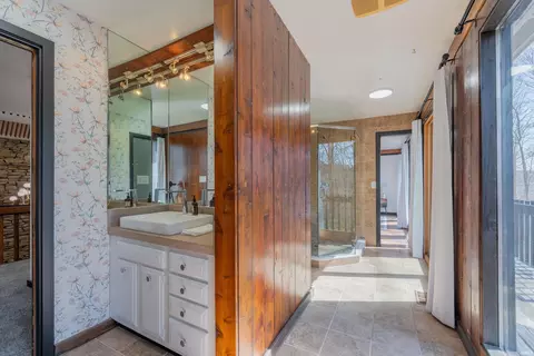 Bath - 6891 E Trailway Dr, Bloomington, IN 47408 photo 4 of 4