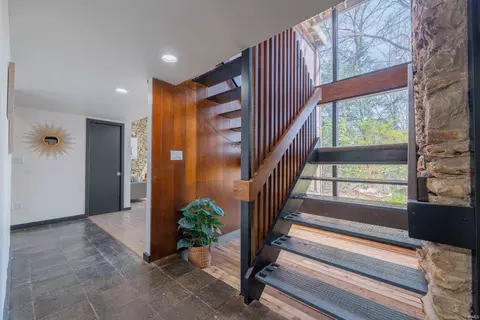 Entry Way - 6891 E Trailway Dr, Bloomington, IN 47408 photo 5 of 9