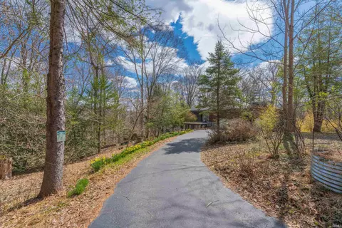 Exterior - 6891 E Trailway Dr, Bloomington, IN 47408 photo 7 of 7