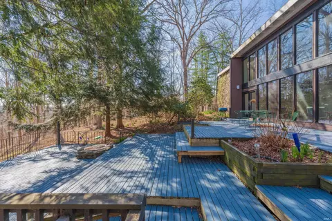 Exterior - 6891 E Trailway Dr, Bloomington, IN 47408 photo 5 of 7