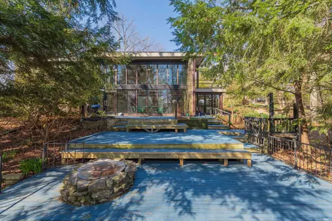 Exterior - 6891 E Trailway Dr, Bloomington, IN 47408 photo 1 of 7