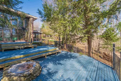Exterior - 6891 E Trailway Dr, Bloomington, IN 47408 photo 6 of 7