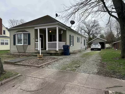 869 E Vincennes St, Linton, IN 47441