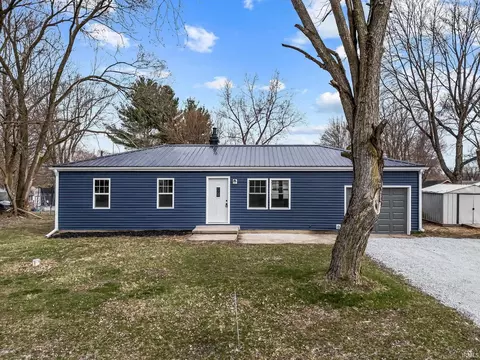 803 Southside Dr, Warsaw, IN 46580