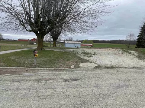 2238 W 1200 S, Silver Lake, IN 46982